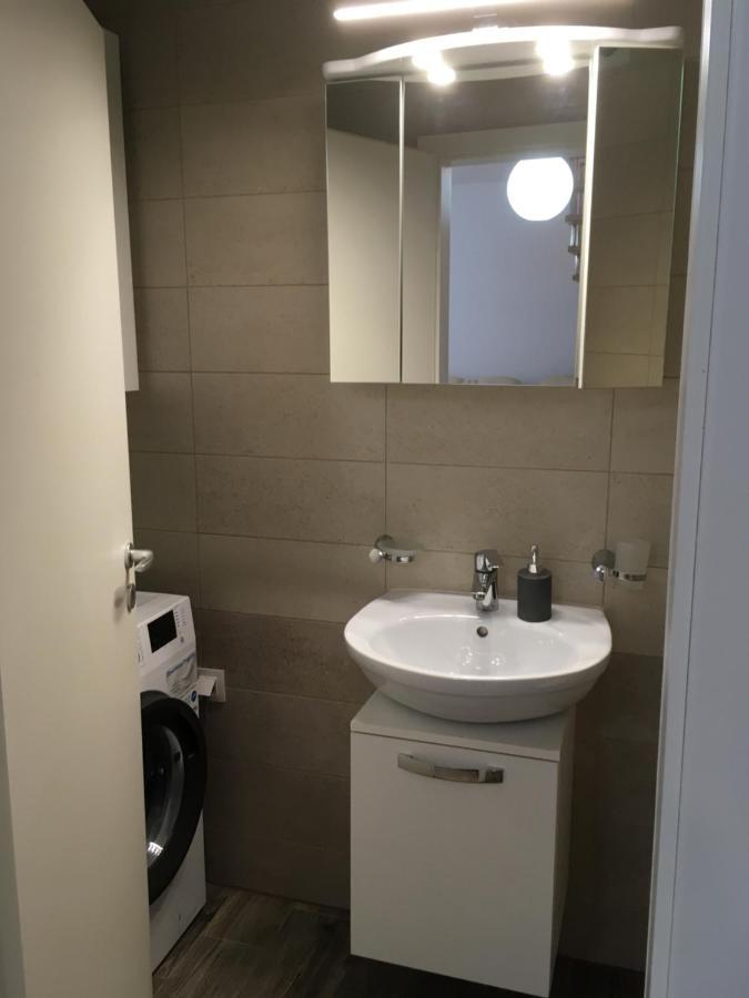 Apartament Avangarden Ema Rosu Braşov Exterior foto
